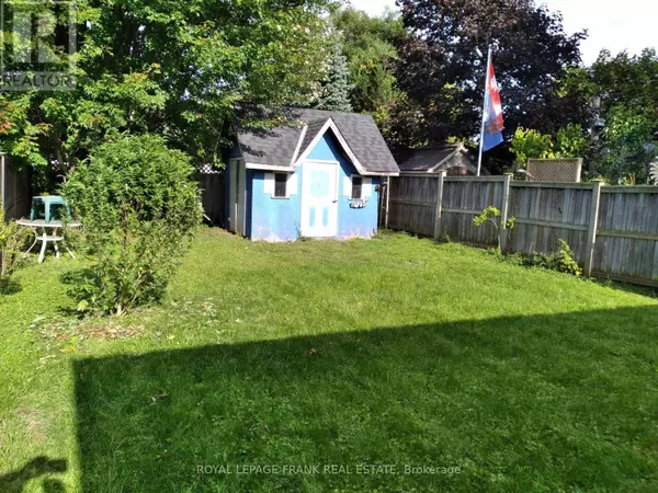 Cobourg, ON K9A3C5,758 ONTARIO STREET