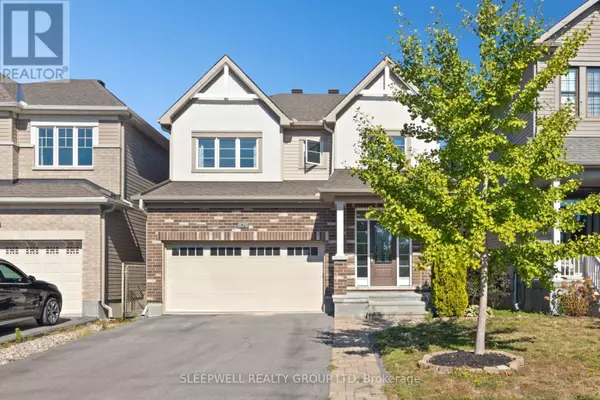 676 EAGLE CREST HEIGHTS, Ottawa, ON K2S1R8