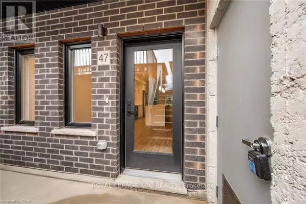 Guelph (clairfields/hanlon Business Park), ON N1L1E2,47 LILY LANE