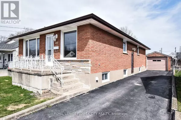 Fort Erie (central), ON L2A4A4,43 MARY STREET