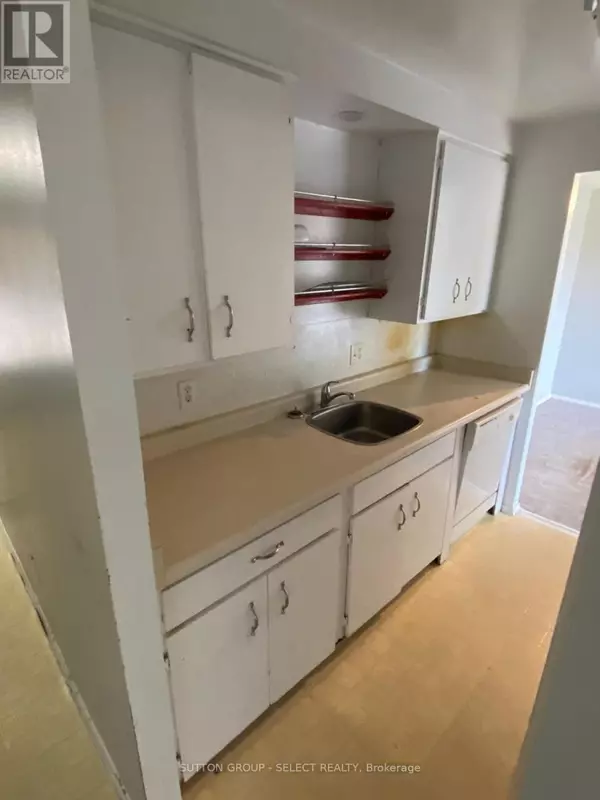 Guelph (willow West/sugarbush/west Acres), ON N1K1A3,700 Paisley RD #46