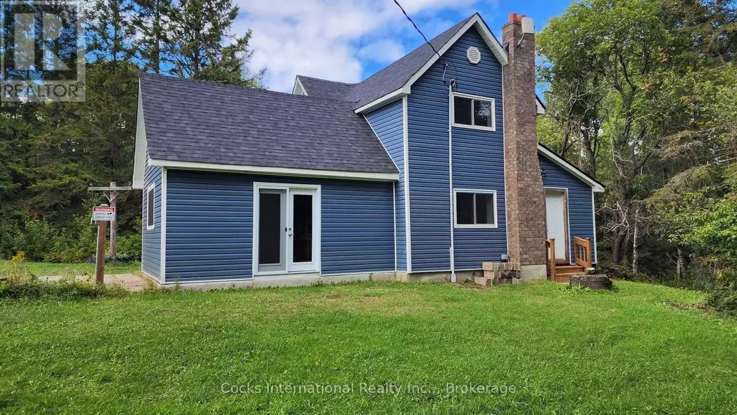 96 PICKEREL & JACK LAKE ROAD, Armour, ON P0A1C0