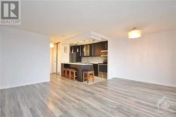 Ottawa, ON K1G3T7,1785 Frobisher LN #1102