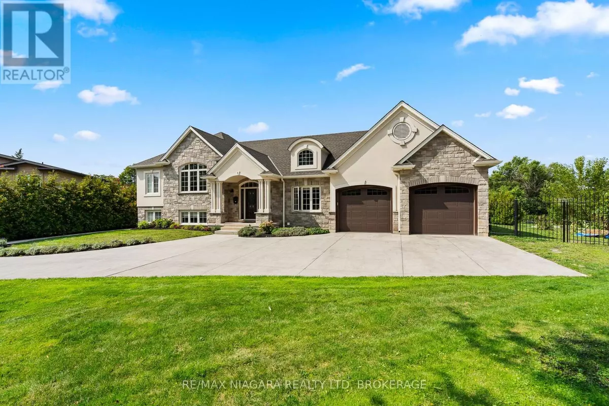 St. Catharines (glendale/glenridge), ON L2T3T9,7 PARKLANE CRESCENT
