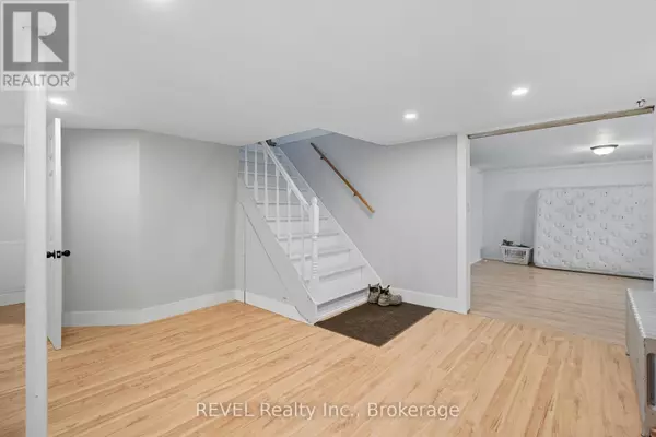 Port Colborne (killaly East), ON L3K1R6,76 Chestnut ST #2