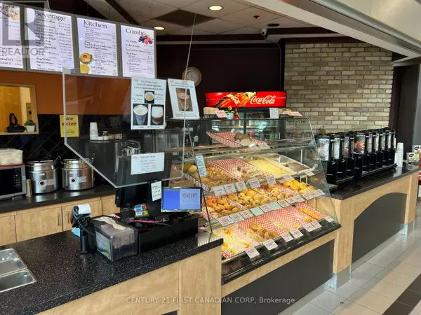 London East (east F), ON N6A5P2,142 FULLARTON STREET