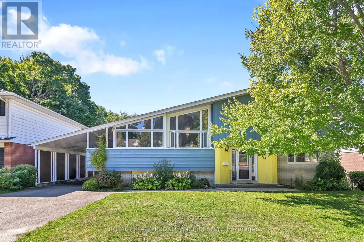 Brockville, ON K6V3C2,14 DAVISON AVENUE