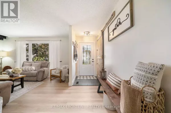 Perth, ON K7H3K6,10 MATHER STREET