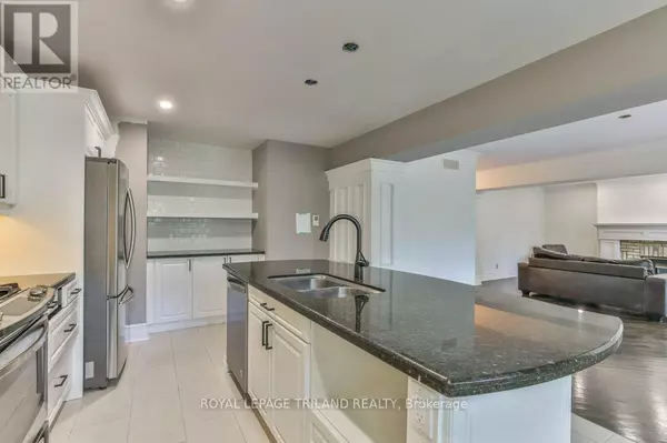 London South (south B), ON N6K3V6,97 TIMBER DRIVE