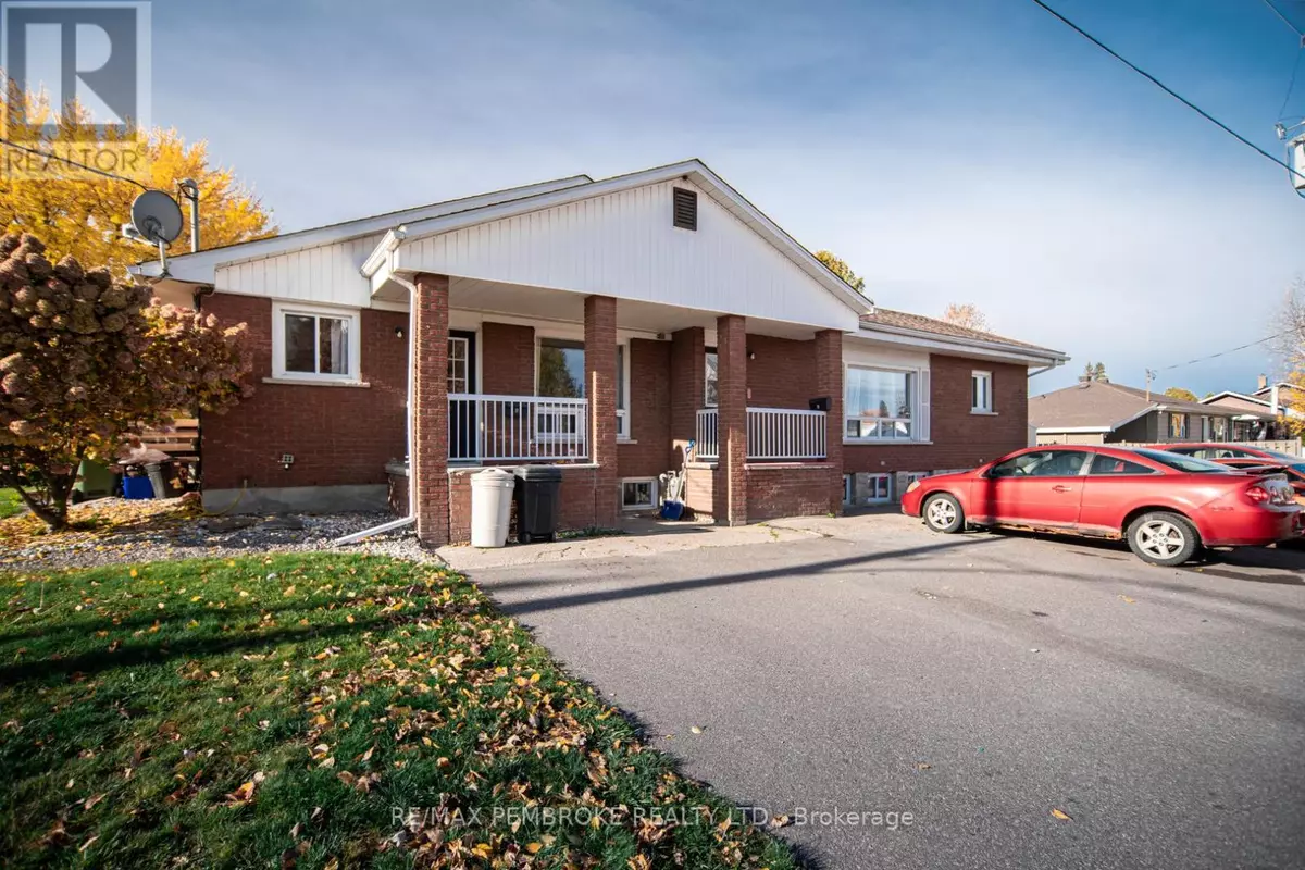Laurentian Valley, ON K8A5E5,632 FIRST AVENUE