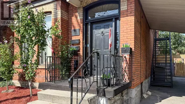 Hamilton (stinson), ON L8N2Z2,164 WENTWORTH STREET S