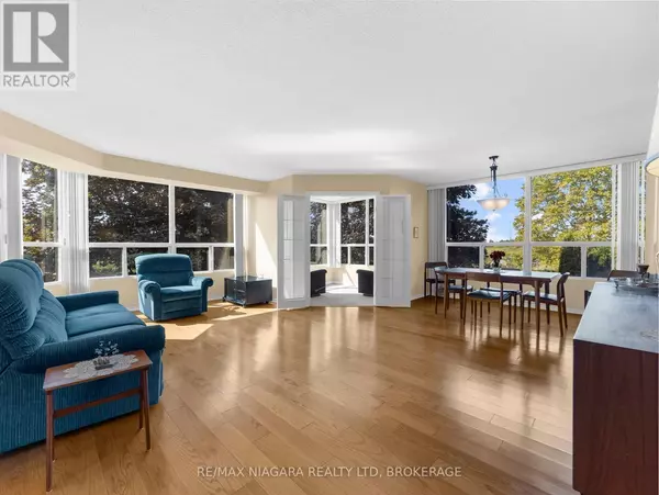 Niagara Falls (morrison), ON L2E7H4,5100 Dorchester RD #303