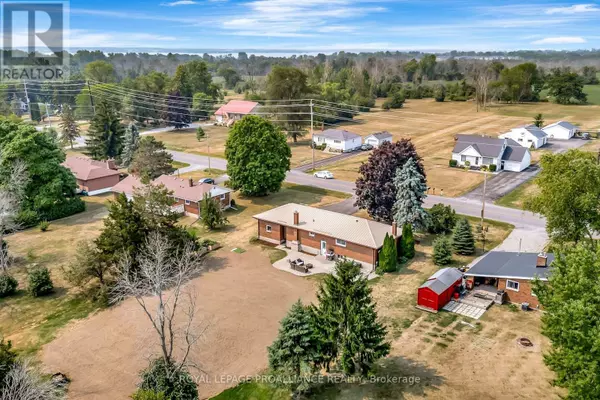 Belleville (thurlow Ward), ON K8N4Z4,206 ELMWOOD DRIVE