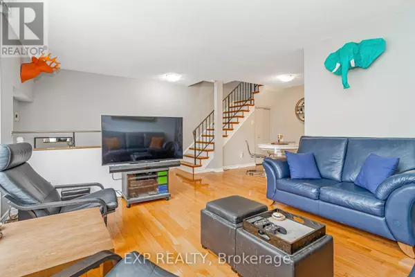 Ottawa, ON K2H8X8,2610 Draper AVE #12