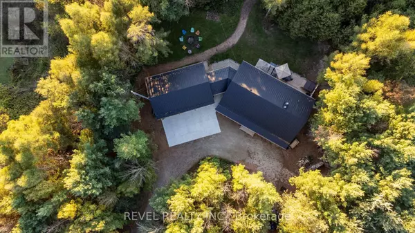 7404 WELLINGTON ROAD, Mapleton, ON N0G2K0
