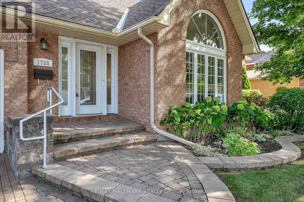 Ottawa, ON K1C6Z1,1725 AUTUMN RIDGE DRIVE