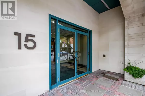 Ottawa, ON K1N9M5,15 Murray ST #306