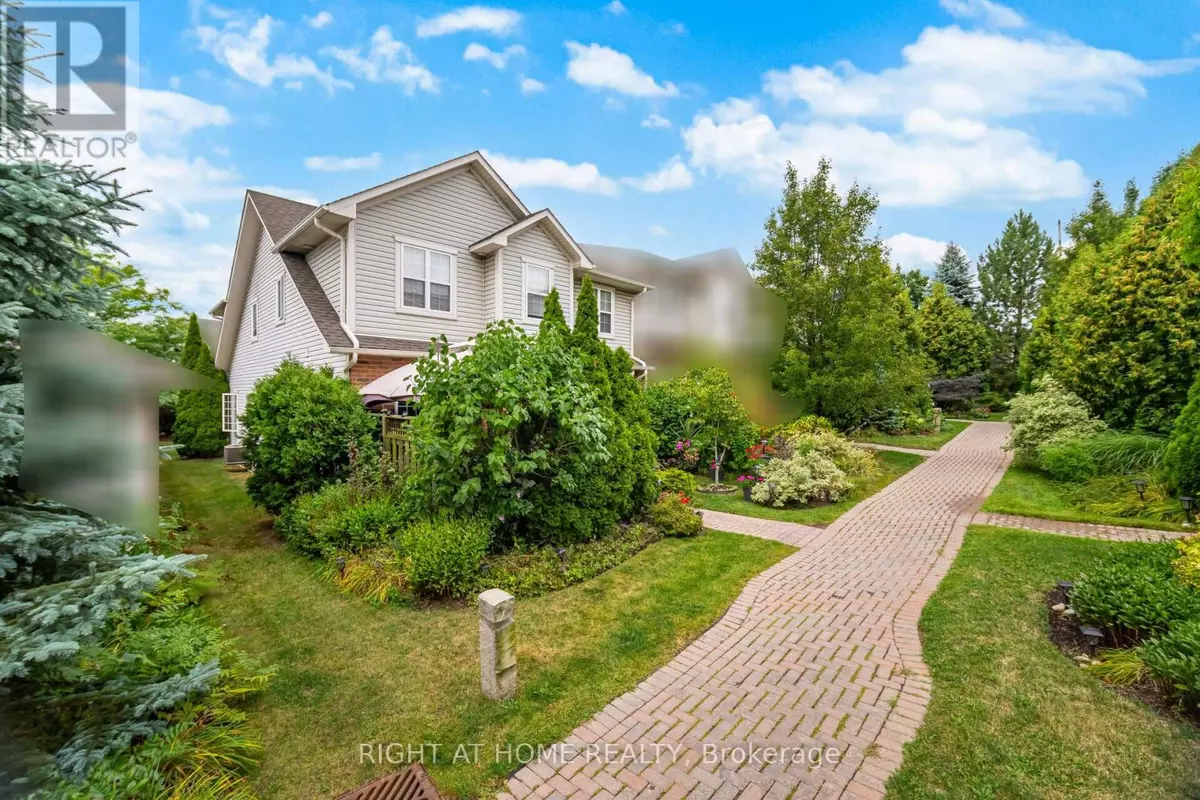 Hamilton (ancaster), ON L9K1R2,1085 Harrogate DR #35