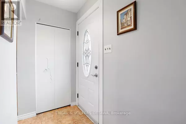 Ottawa, ON K1G1Y9,814 PLEASANT PARK ROAD