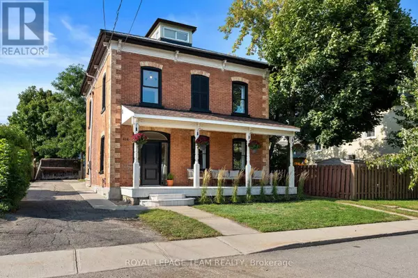 Prescott, ON K0E1T0,414 JAMES STREET W
