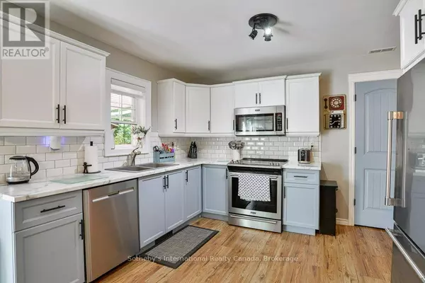 Muskoka Lakes (watt), ON P0B1M0,1160 SKELETON LAKE RD 2 ROAD