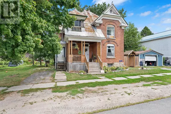 Front Of Leeds & Seeleys Bay, ON K0H2N0,110 ADELAIDE STREET