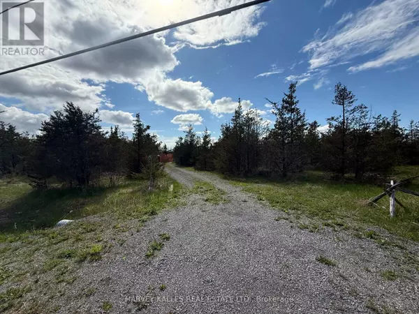 Prince Edward County (north Marysburg Ward), ON K0K2T0,390 COUNTY ROAD 25