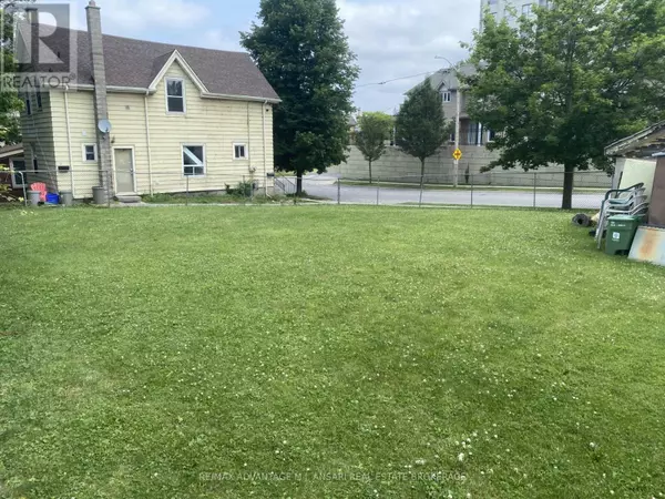 London East (east F), ON N6A1P6,162-164 MILL STREET