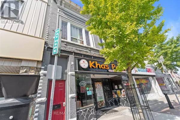 Niagara Falls (dorchester), ON L2G5Z7,5899 MAIN STREET