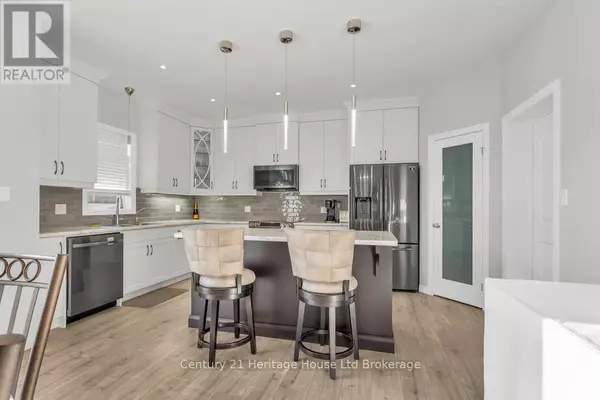 Tillsonburg, ON N4G0H3,261 WILSON AVENUE