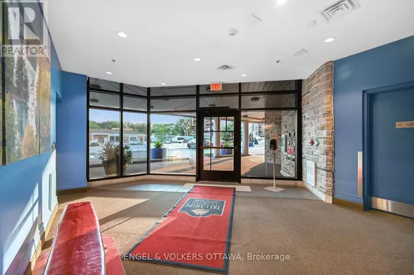 Brockville, ON K6V0B8,15 St Andrew ST #1702