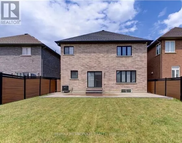 Hamilton (hannon), ON L0R1P0,51 CITTADELLA BOULEVARD