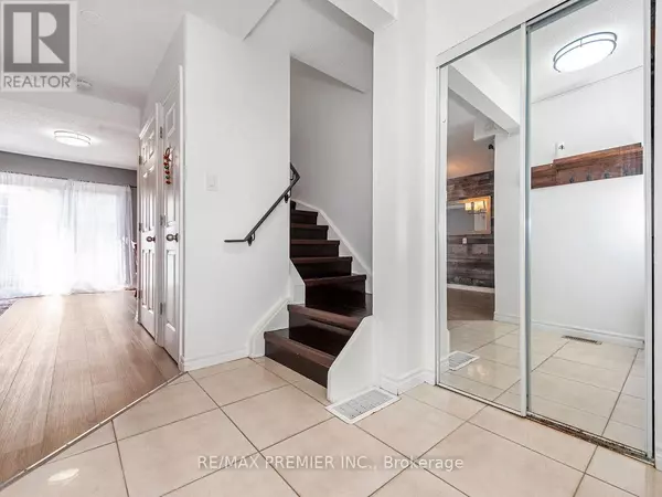 Guelph (junction/onward Willow), ON N1H6R3,31 Greengate RD #120