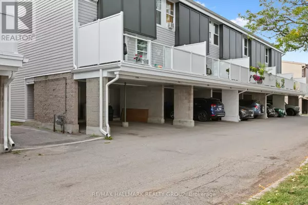 Ottawa, ON K1V9N5,3445 Uplands DR #137
