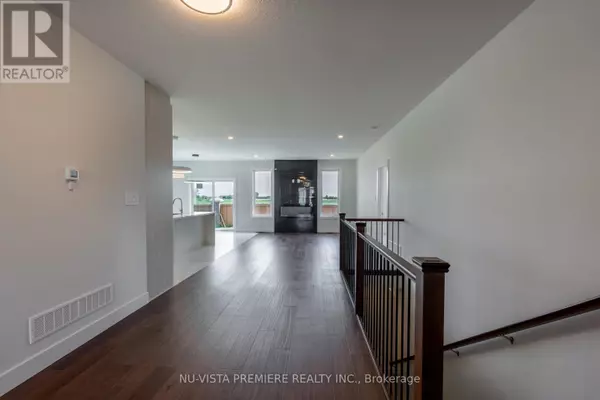 Sarnia, ON N6L0B1,316 STATHIS BOULEVARD