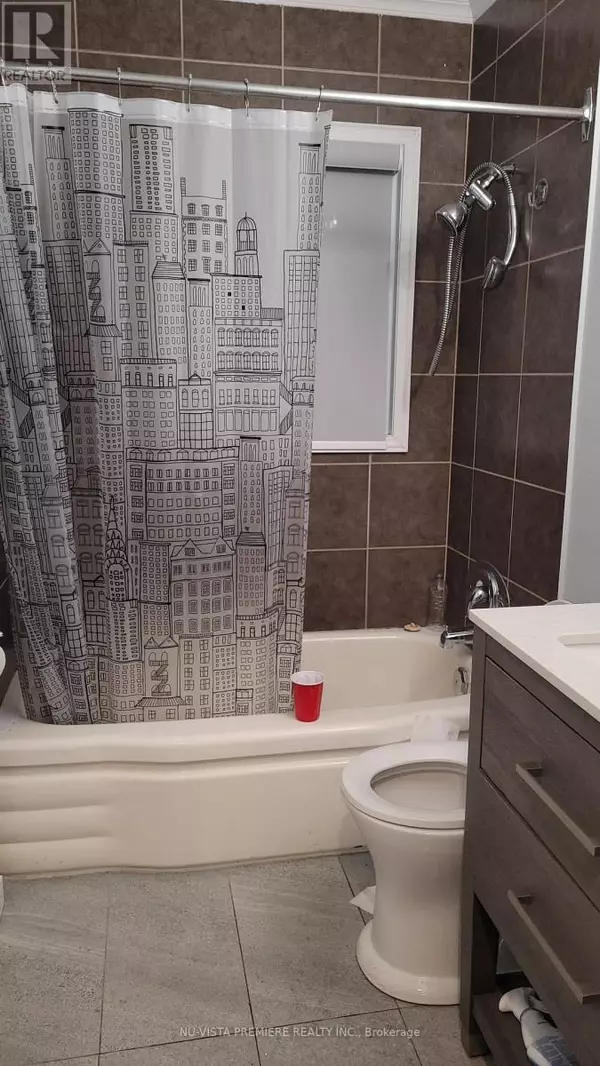 London South (south O), ON N6J2J1,68 SOUTHDALE ROAD W