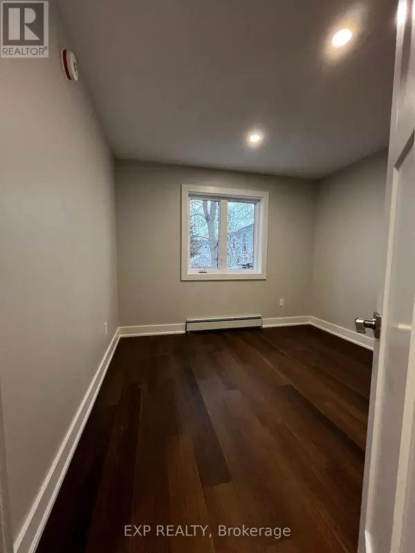 Prescott, ON K0E1X0,642 WEST STREET