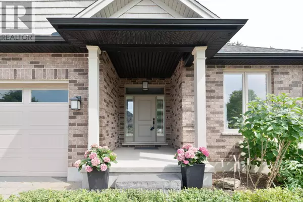 681 BENNETT CRESCENT, Strathroy-caradoc (mount Brydges), ON N0L1W0