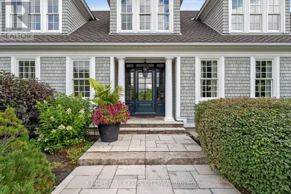 Ottawa, ON K4M1B3,6029 RIDEAU VALLEY DRIVE N