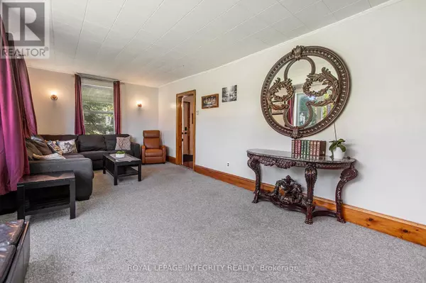 Lanark Highlands, ON K0G1K0,101 PAUL DRIVE