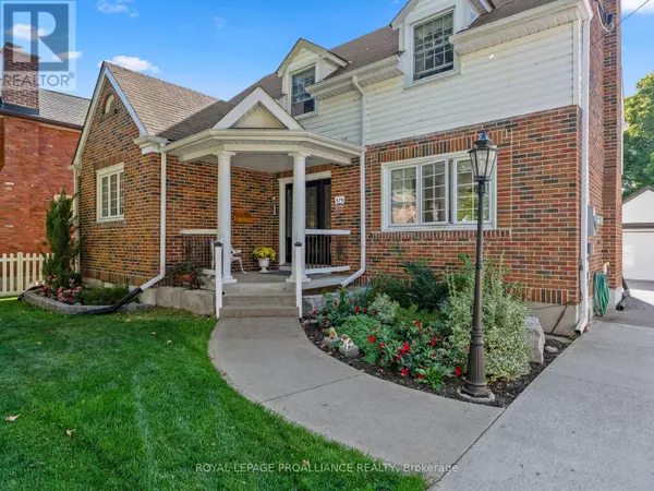 Cobourg, ON K9A3X1,319 WALTON STREET