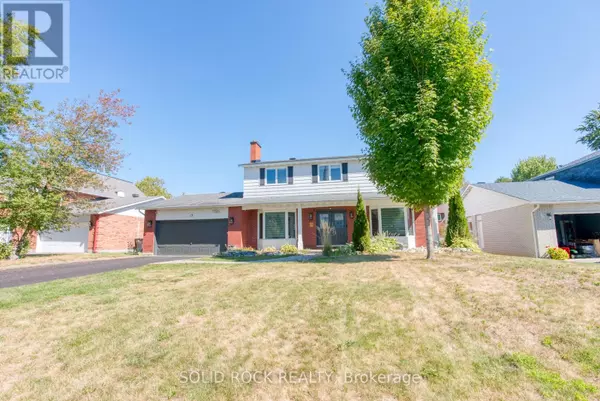 13 WEATHERWOOD CRESCENT, Ottawa, ON K2E7C5