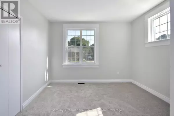 Meaford, ON N4L1W9,104 SYKES STREET S