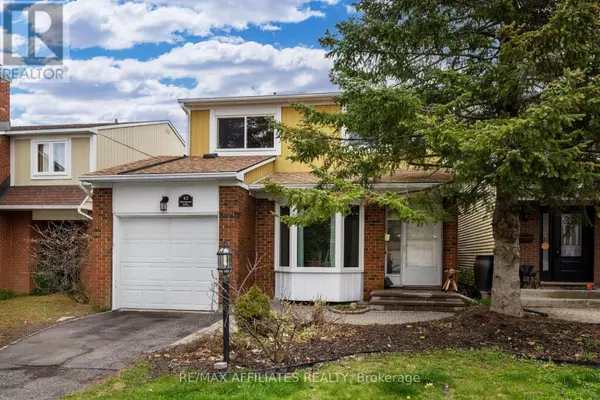 Ottawa, ON K2M1G2,43 BLUEGRASS DRIVE