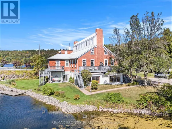 19 Main ST #1, Westport, ON K0G1X0