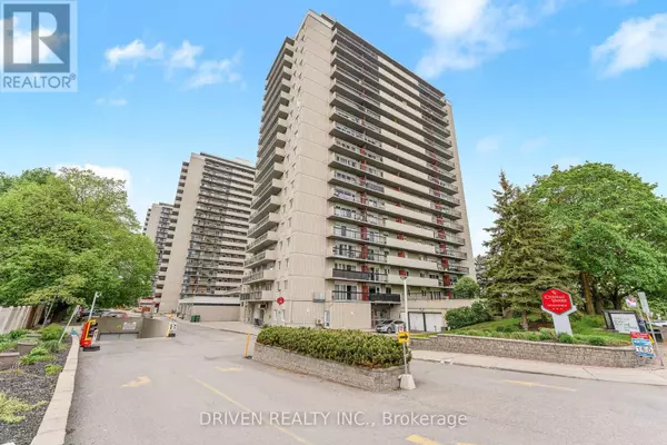 Ottawa, ON K1L7E7,158 A McArthur AVE #404
