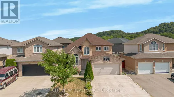 48 NASHVILLE CIRCLE, Hamilton (gershome), ON L8G5H2