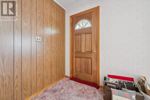 Guelph/eramosa (rockwood), ON N0B2K0,179 DOWLER STREET