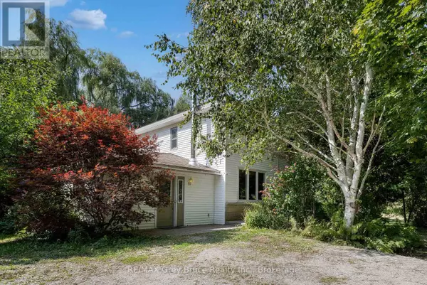 Northern Bruce Peninsula, ON N0H2R0,7011 HIGHWAY 6