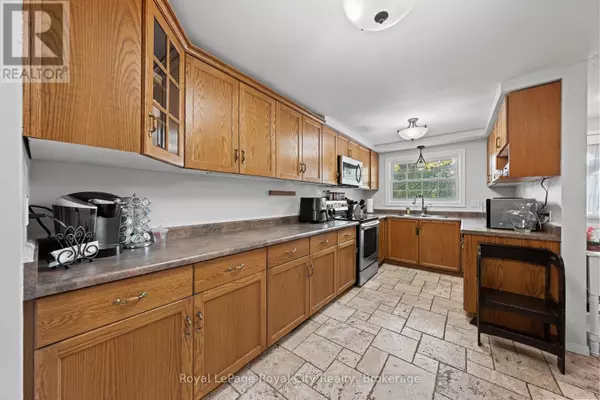 Guelph (grange Road), ON N1E6V3,129 Victoria RD North #16
